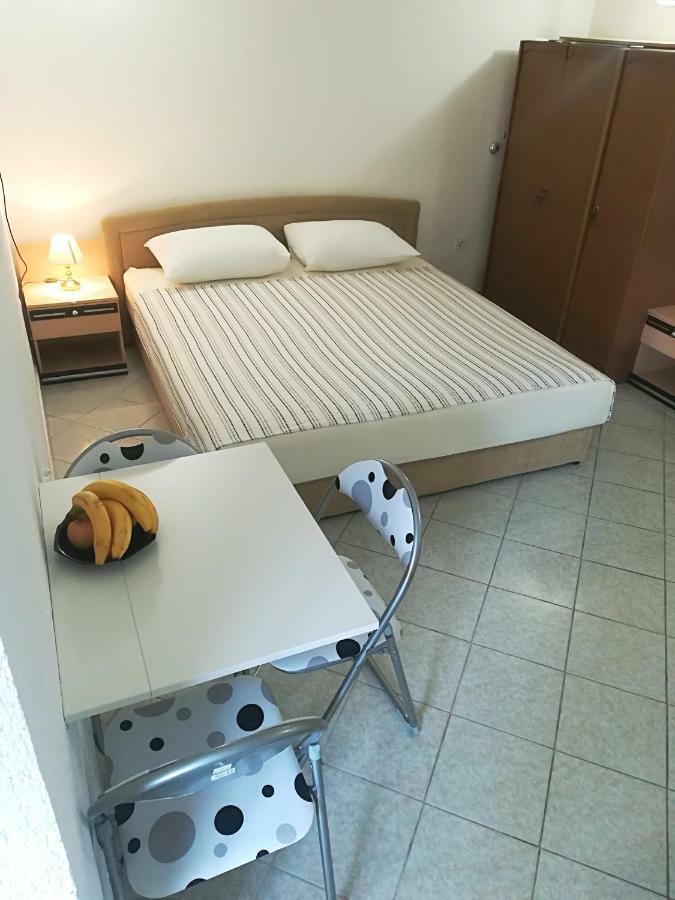 Apartment&Rooms Markovic Senj  Buitenkant foto