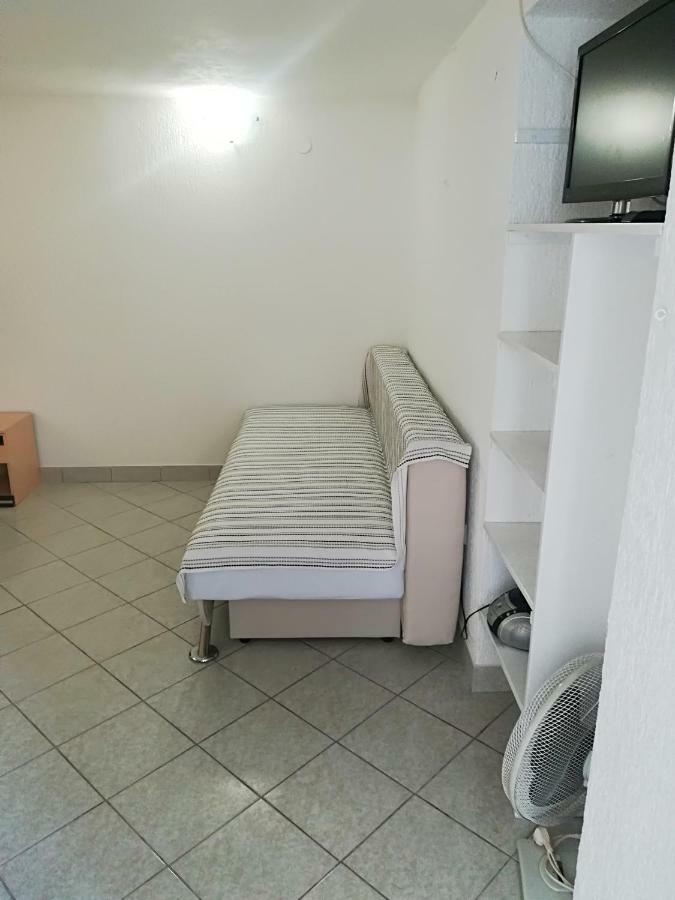 Apartment&Rooms Markovic Senj  Buitenkant foto